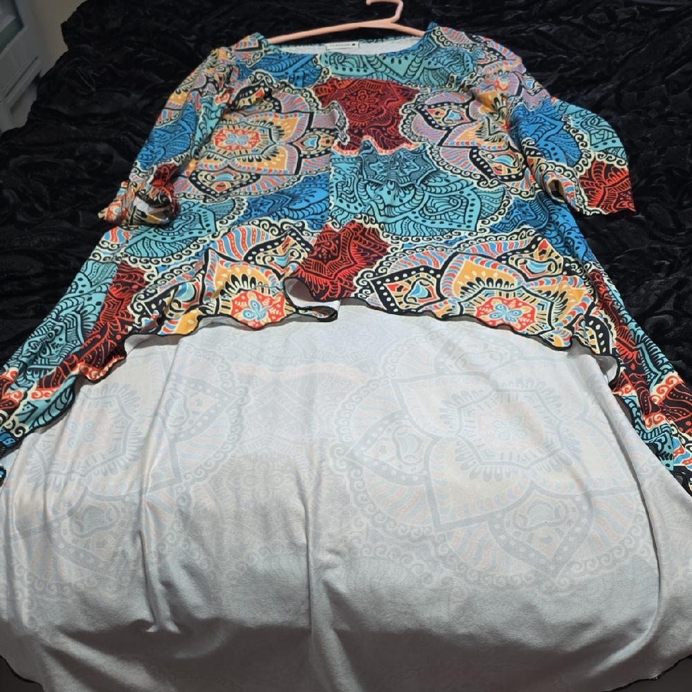 Women's Multicolor Printed High-Low Tunic Top